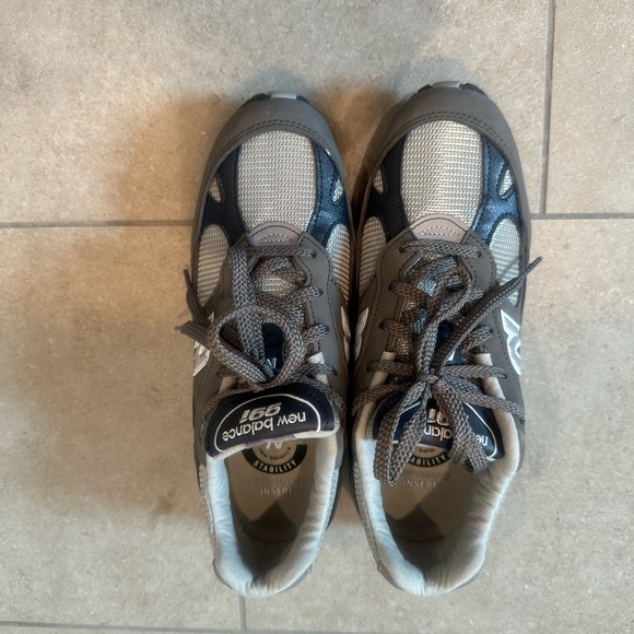 New Balance 991 Mesh Sneakers - Picture 11 of 12